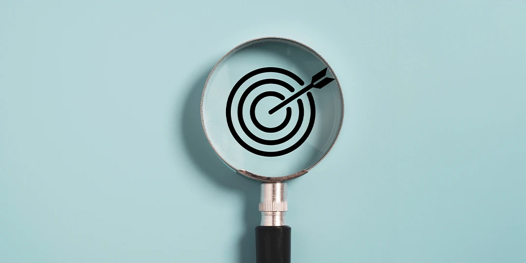 Magnify glass over a target